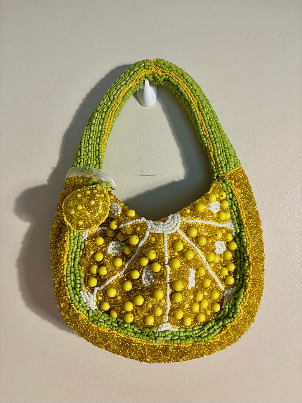NWT VIRAL BEADED BAG Lemon Citrus Slice Shape Handbag in Yellow and Green